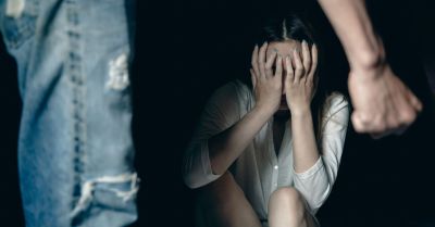 Znęcał się nad mamą i siostrą. Musiał wyprowadzić się z domu